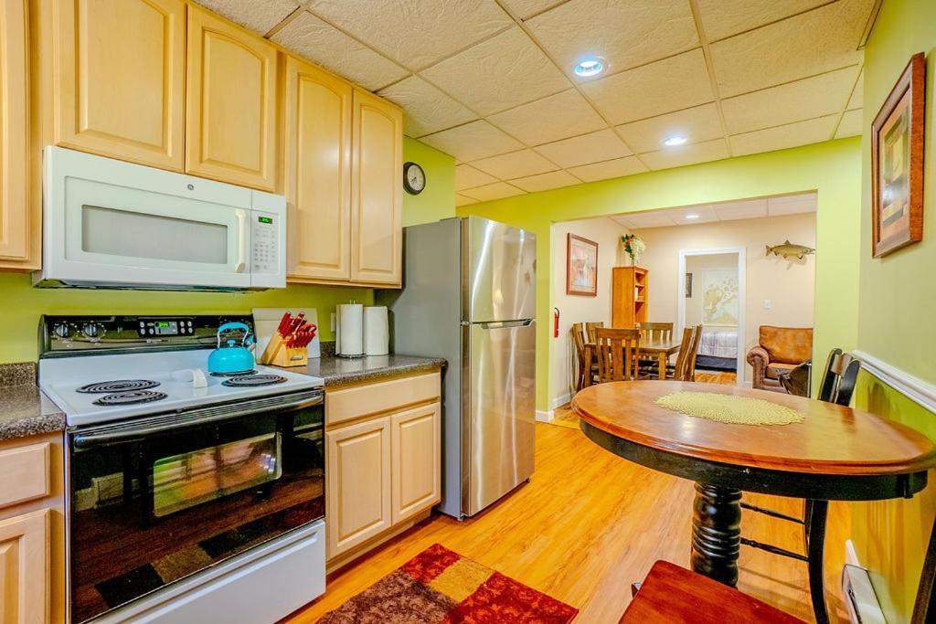 Hidden Gem, 3 Bed Cozy Condo - Dogs Welcomed Bayfield Dış mekan fotoğraf